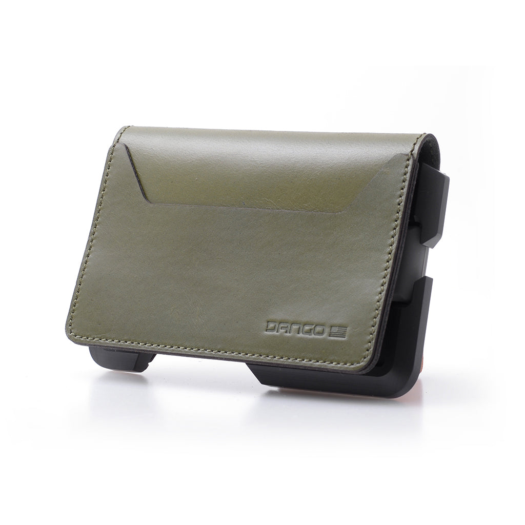 D01 Dapper™ Bifold Wallet