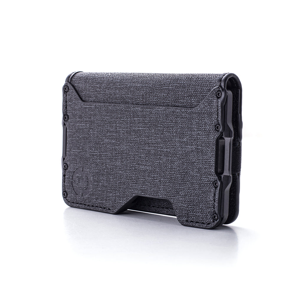 D03 Dapper™ Bifold Wallet