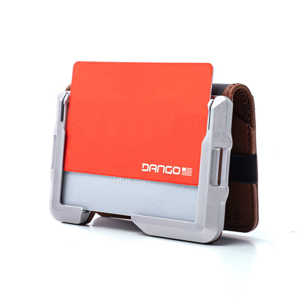 D03 Dapper™ Bifold Wallet
