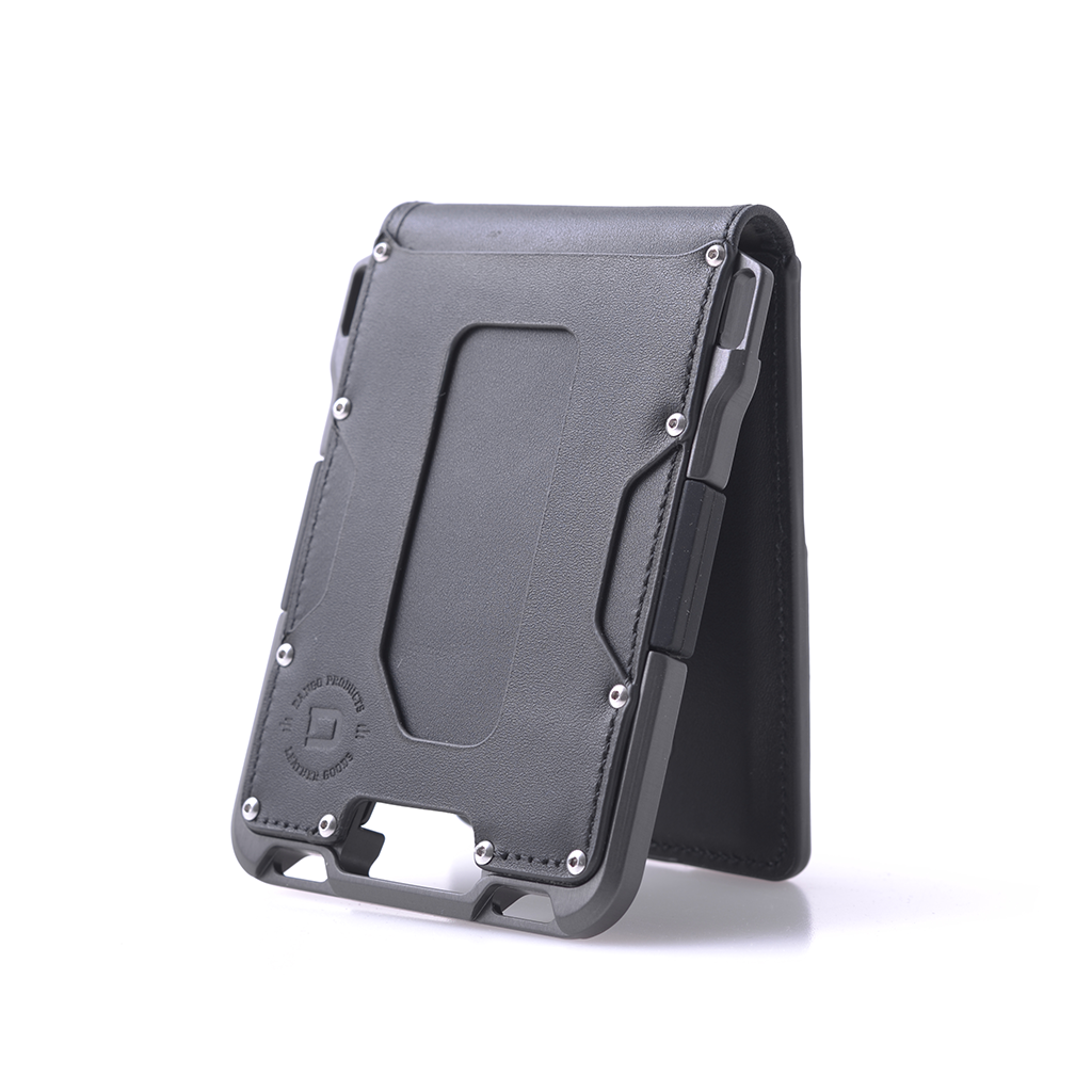 M1 Maverick™ Bifold Wallet - 4 Pocket Bifold Leather